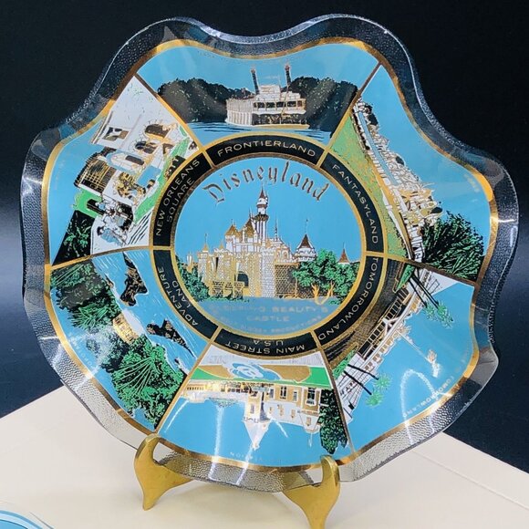 Vintage 60s DISNEYLAND Park Ruffled Glass Souvenir Dish- MCM Collectible - Picture 2 of 7